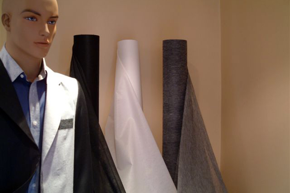 neaustiniai drabužiai kelių apželdinimui medicininiai neaustiniai terminiai agrotextile geotextiles Lenkija